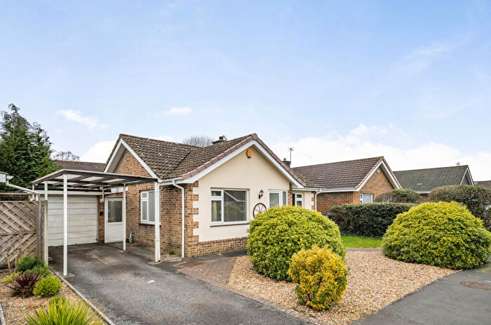 2 Bedroom Bungalow For Sale In Damask Way, Warminster, BA12