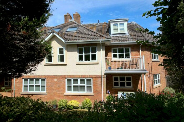3 Bedroom Penthouse For Sale In Lavender Walk, Highlands Road, Barton On Sea, BH25
