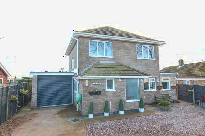 3 Bedroom Detached House For Sale In Sea Road, Anderby, Skegness, PE24