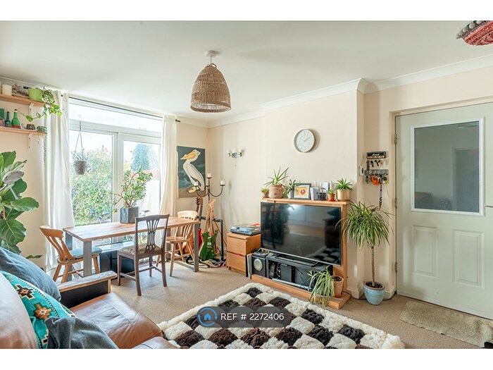 1 Bedroom Flat To Rent In Dovercourt Road, Bristol, BS7