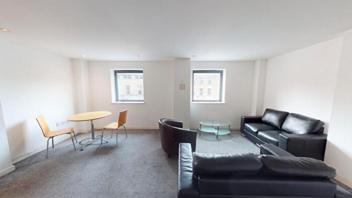 2 Bedroom Apartment To Rent In Cymbeline House, Shakespeare Street, Nottingham, Nottinghamshire, NG1