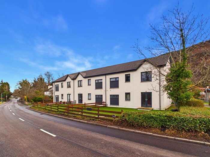2 Bedroom Flat For Sale In Beachview Apartments, Benderloch, By Oban, Argyll, PA37