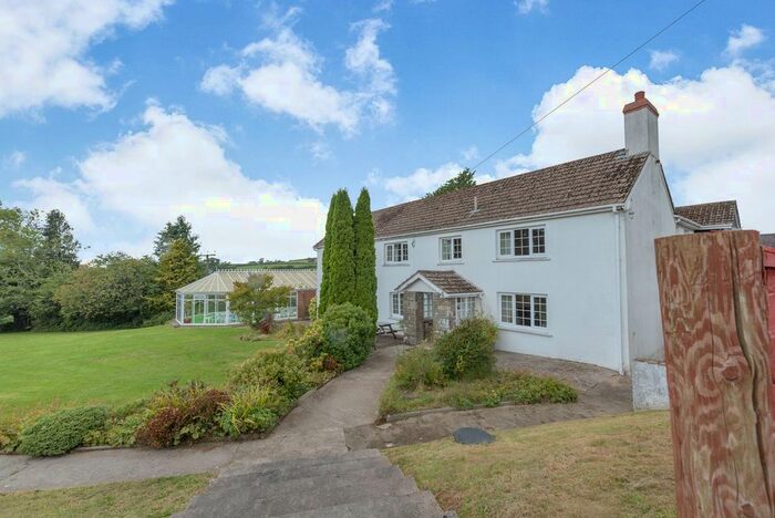 9 Bedroom Farmhouse For Sale In Cwmfelin Boeth, Whitland, SA34