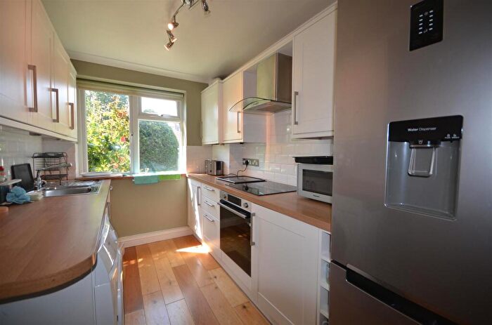 2 Bedroom Flat For Sale In Nicola Close, Harrow, HA3