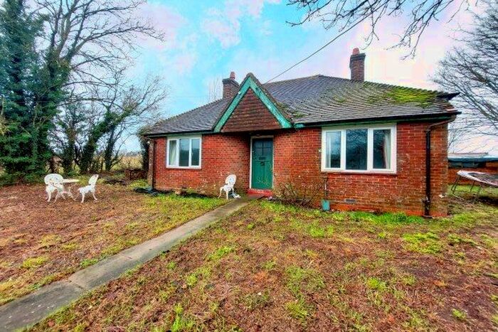 2 Bedroom Bungalow To Rent In Compton, Chichester, PO18