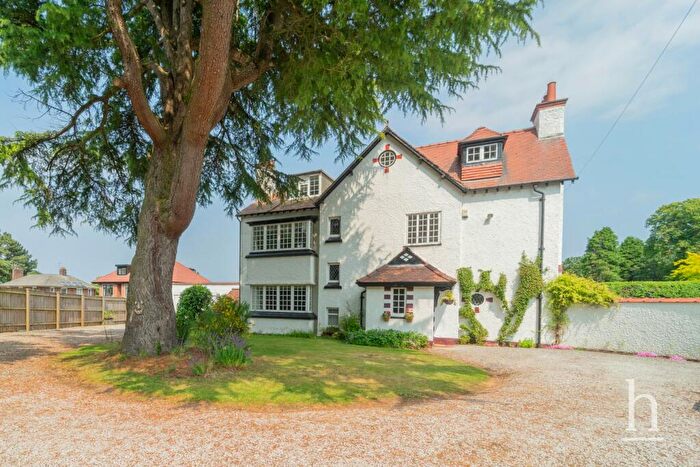 6 Bedroom Detached House For Sale In Mill Lane, Willaston, Neston, CH64