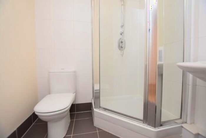 2 Bedroom Apartment To Rent In Metis, Scotland Street, S3