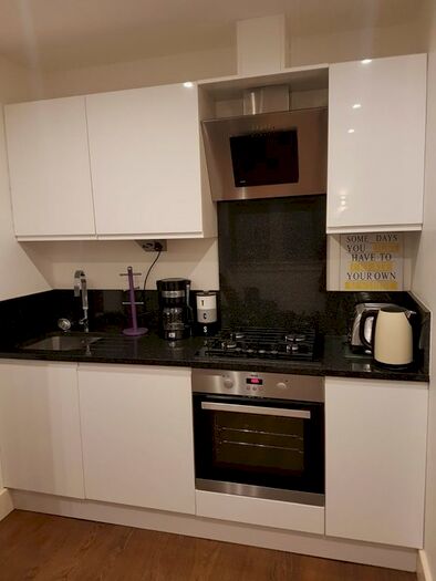 1 Bedroom Flat To Rent In London Road, North Cheam, SM3