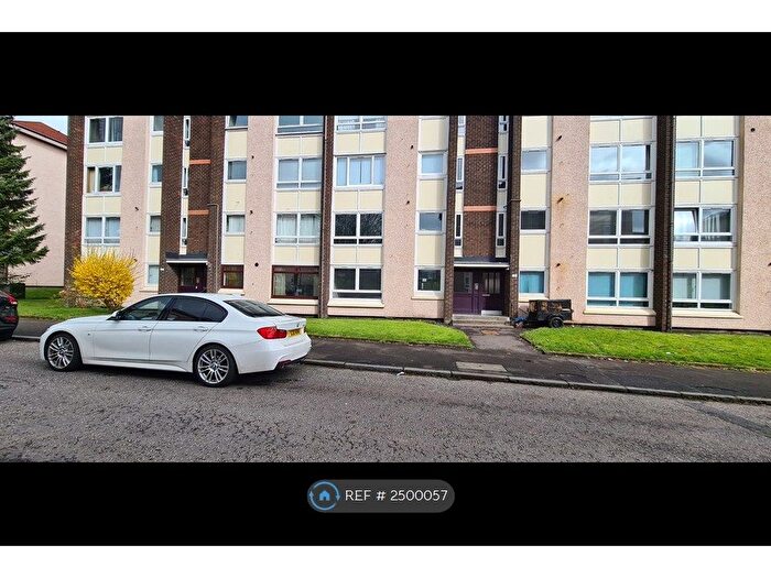 2 Bedroom Flat To Rent In Banner Road, Glasgow, G13