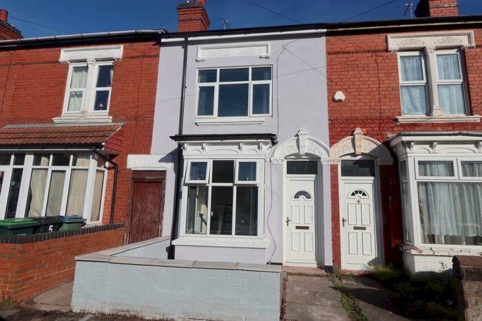 3 Bedroom Terraced House To Rent In Linden Road, Smethwick, B66