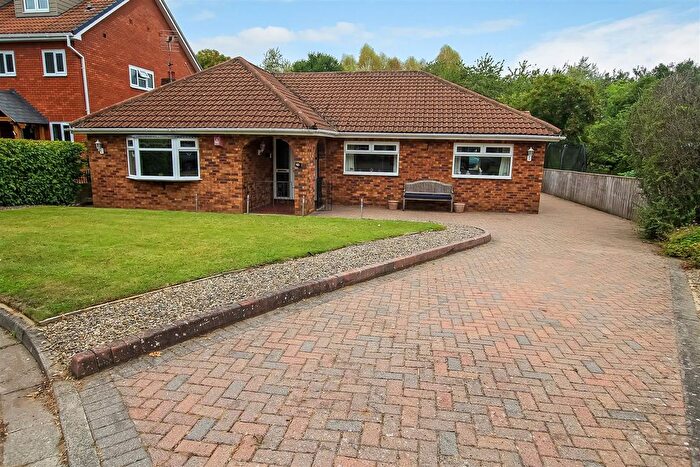 3 Bedroom Detached Bungalow For Sale In Thursby Close, School Aycliffe, DL5