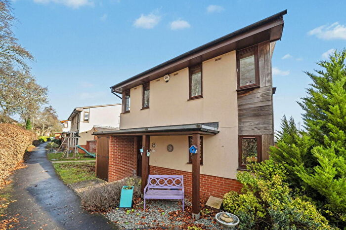 4 Bedroom Detached House For Sale In Overton, RG25