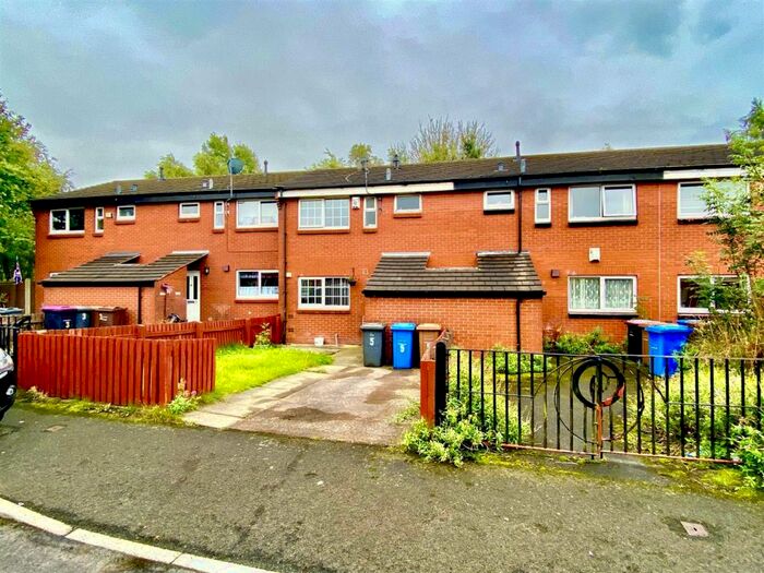 3 Bedroom House To Rent In Earlesdon Crescent, Little Hulton, Manchester, M38