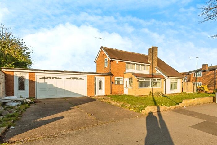 3 Bedroom Detached Bungalow For Sale In St. Margarets Avenue, Nottingham, NG8