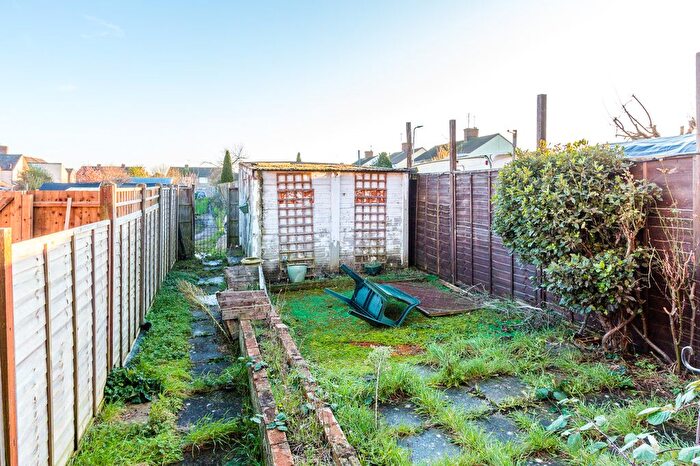 3 Bedroom Terraced House For Sale In Wollaston Road, Irchester, Wellingborough, NN29