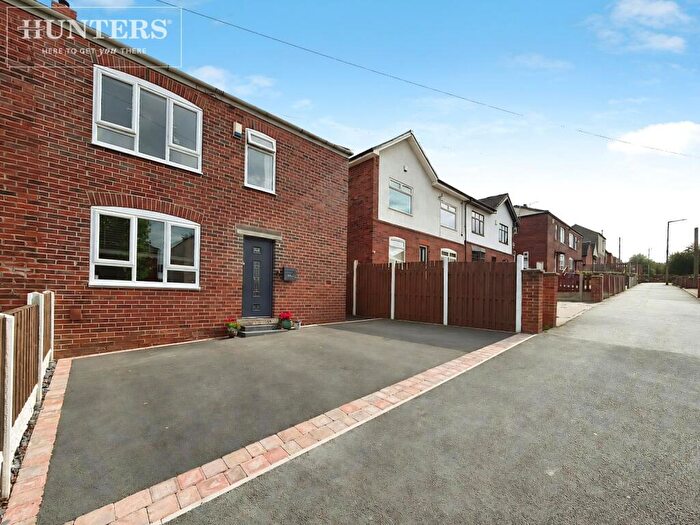 3 Bedroom Semi-Detached House For Sale In Rowland Road, Barnsley, S75