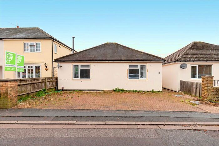 3 Bedroom Bungalow To Rent In North Town Road, Maidenhead, Berkshire, SL6