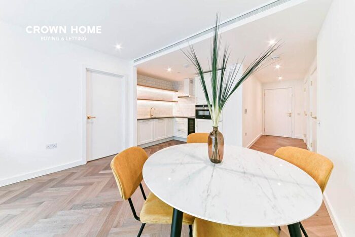 1 Bedroom Apartment To Rent In Cashmere Wharf, London Dock, E1W
