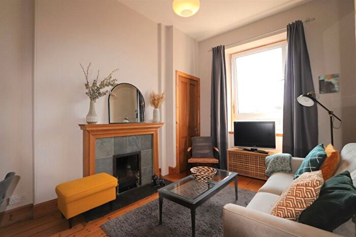 1 Bedroom Flat To Rent In Dean Park Street, Edinburgh, EH4