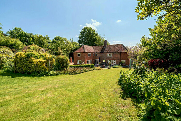 4 Bedroom Detached House For Sale In Aldworth Road, Compton, Newbury, Berkshire, RG20