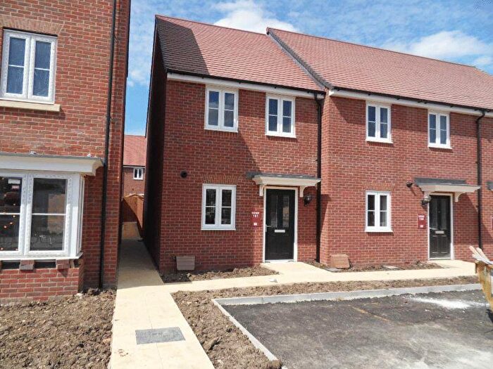 2 Bedroom House To Rent In Sutherland Lane, Kingsfield, Biddenham, MK40