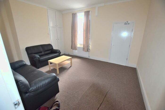 3 Bedroom Terraced House To Rent In Cartington Terrace, Heaton, Heaton, Tyne And Wear, NE6