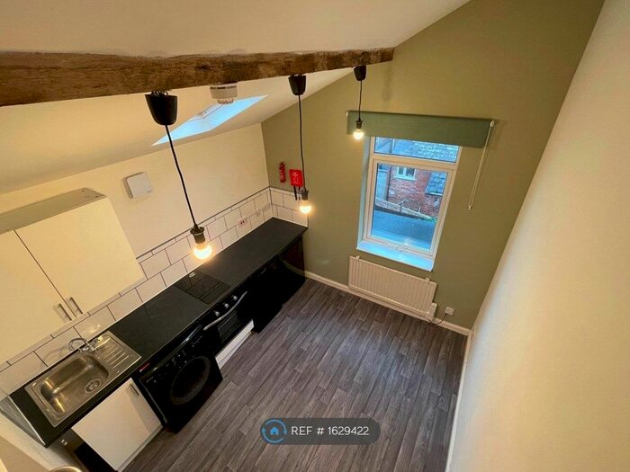 Studio To Rent In St Pauls Rd, Northampton, NN2