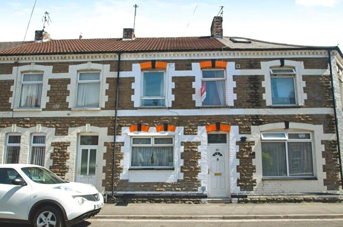 3 Bedroom Terraced House For Sale In Railway Street, Cardiff, CF24