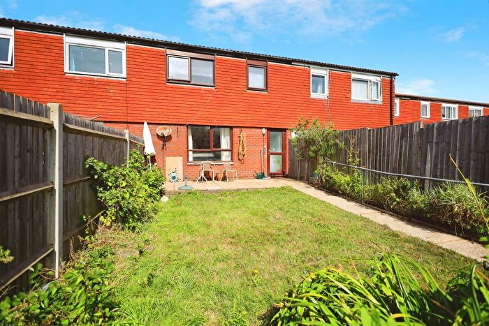 3 Bedroom Terraced House For Sale In Walsingham Close, Eastbourne, BN22