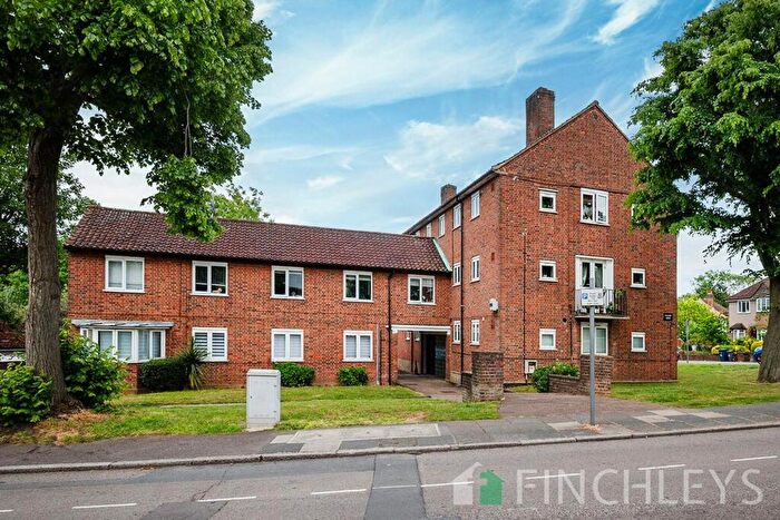 1 Bedroom Flat For Sale In Torrington Park, Malvern Lodge Torrington Park, N12