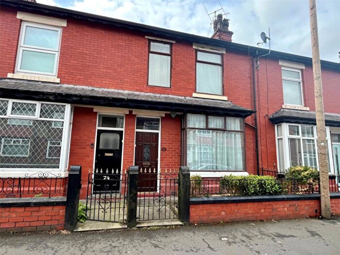 3 Bedroom Terraced House For Sale In Egerton Street, Heywood, Greater Manchester, OL10