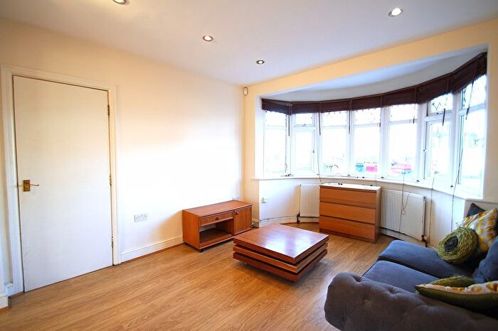 4 Bedroom Terraced House To Rent In Minehead Road, Harrow, HA2