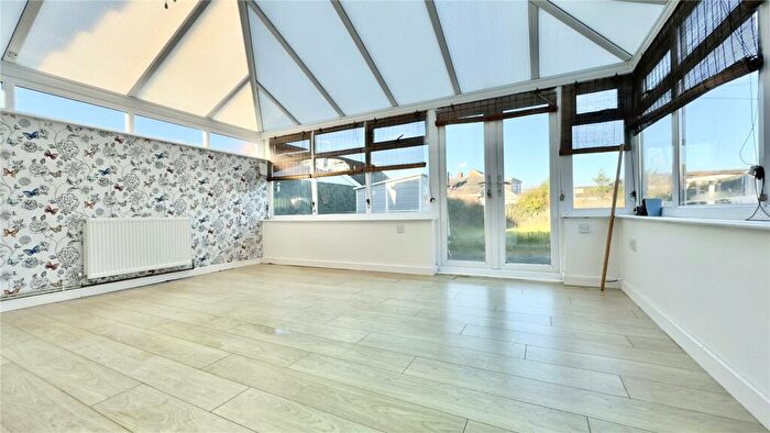 2 Bedroom Bungalow For Sale In Garrick Avenue, Moreton, Wirral, CH46