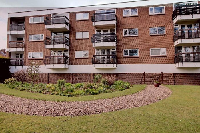 2 Bedroom Apartment To Rent In Cairns Court, Norwich, NR4
