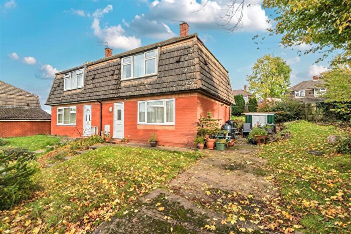 3 Bedroom Semi Detached House For Sale In Barbour Gardens, Hartcliffe, BS13