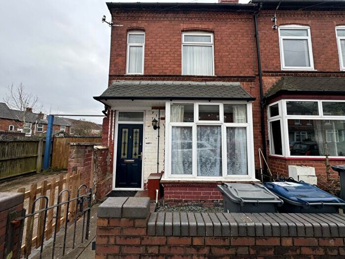 3 Bedroom House To Rent In Milner Road, Selly Oak, B29