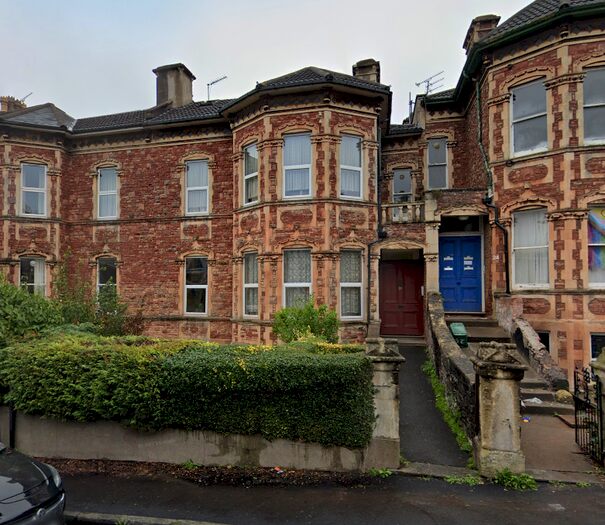 3 Bedroom Flat To Rent In Hampton Road &#; Ref:, BS6