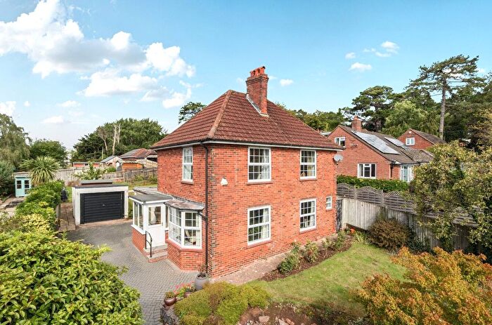 4 Bedroom Detached House For Sale In Pennsylvania, Exeter, EX4