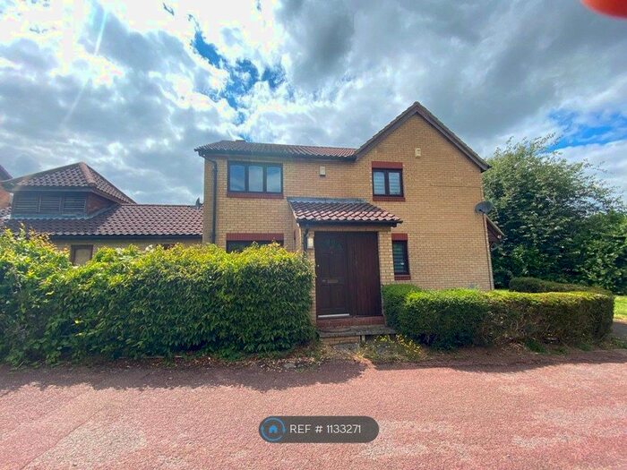 2 Bedroom Semi-Detached House To Rent In Culbertson Lane, Blue Bridge, Milton Keynes, MK13