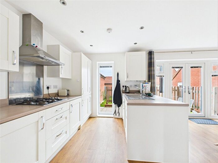 4 Bedroom Detached House For Sale In Faithfields Close, Hanham, BS15