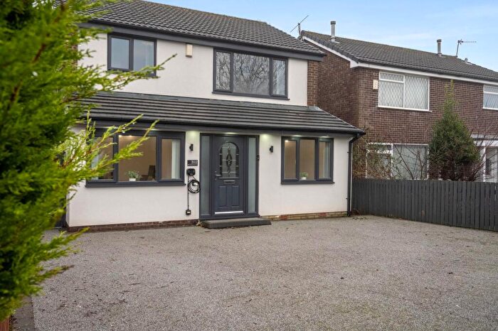3 Bedroom Detached House For Sale In Brandlesholme Road, Bury, BL8