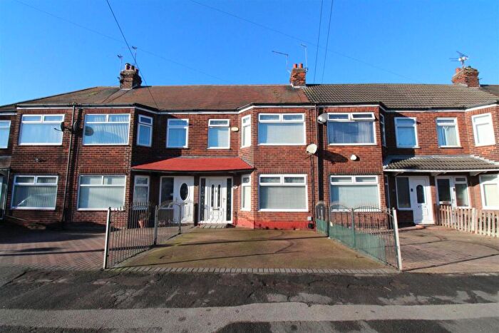 3 Bedroom Terraced House To Rent In National Avenue, Hull, HU5