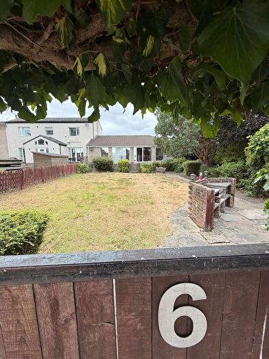 3 Bedroom Semi Detached Bungalow To Rent In Black Carr Lodge, Outwood, WF3