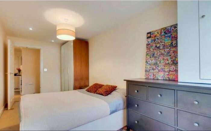 2 Bedroom Flat To Rent In Batwa House, London, Southwark, SE16