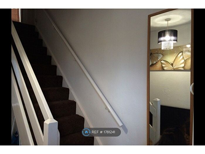 4 Bedroom Flat To Rent In Brion Place, London, E14
