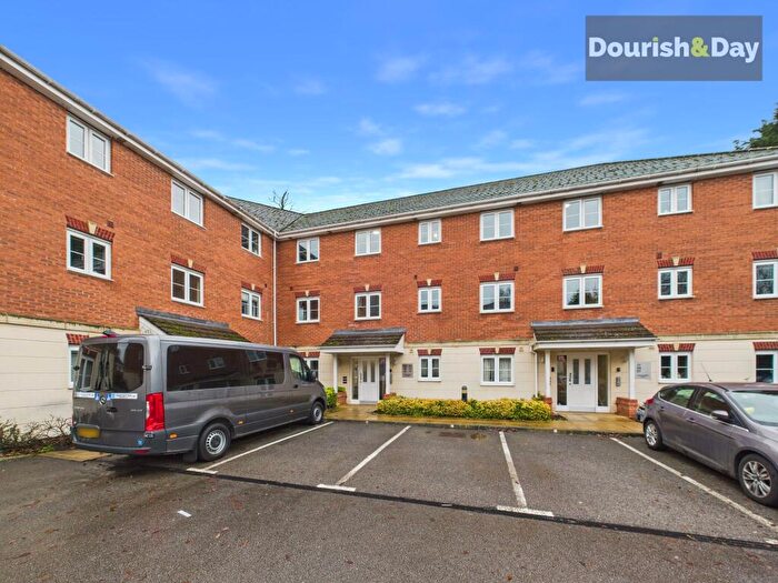 2 Bedroom Flat For Sale In The Garthlands, Moss Pit, Stafford, ST17