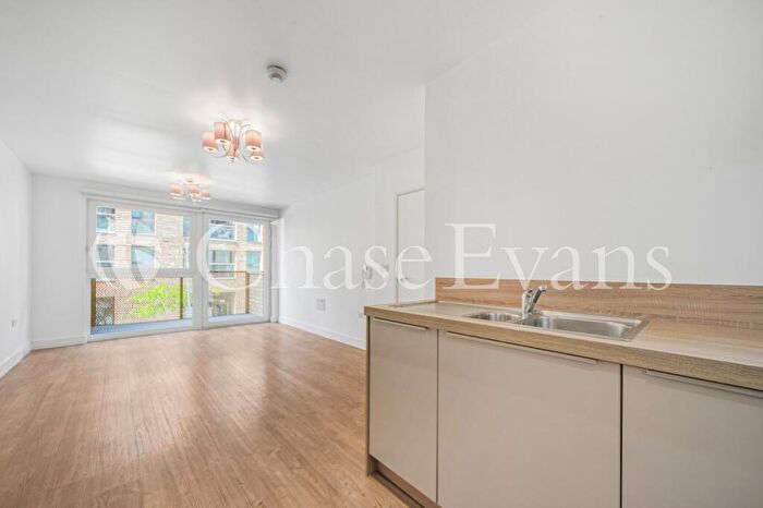 1 Bedroom Flat For Sale In Greenland Place, Pell Street, Surrey Quays, London, SE8