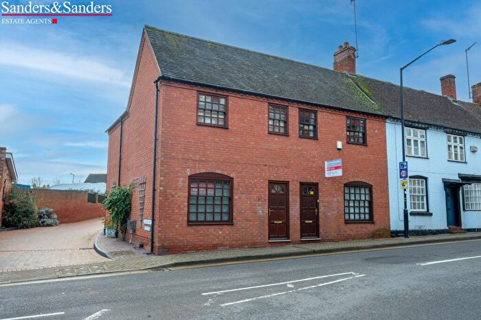 3 Bedroom Terraced House For Sale In Evesham Street, Alcester, B49