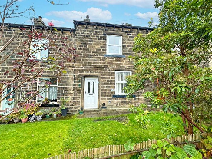 2 Bedroom Terraced House To Rent In Queen Street, Steeton, BD20
