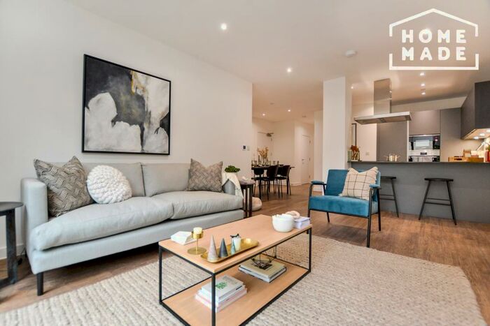 3 Bedroom Flat To Rent In Equipment Works, Walthamstow, E17